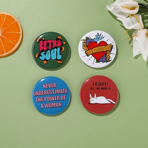 Cartoon Tinplate Pin Brooch Alloy Round Badge With Heart Letter Graphic Funny Slogan For Clothing Backpack Accessories Unisex Jewelry Gift
