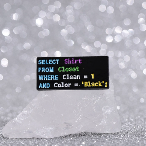 Broche en Alliage Émaillé Code de Programmation SQL Badge de Programmeur Créatif Bijoux Geek Personnalisés pour Sac à Dos Chapeau Vêtements Cadeau