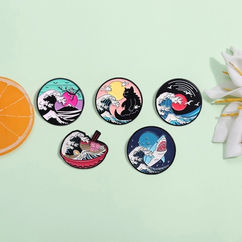 Creative Enamel Brooch Pins Japanese Hokusai Wave Style Cat Shark Ramen Fuji Mountain Badges Zinc Alloy Painted Lapel Pins For Clothing Backpacks Unisex Jewelry Gift