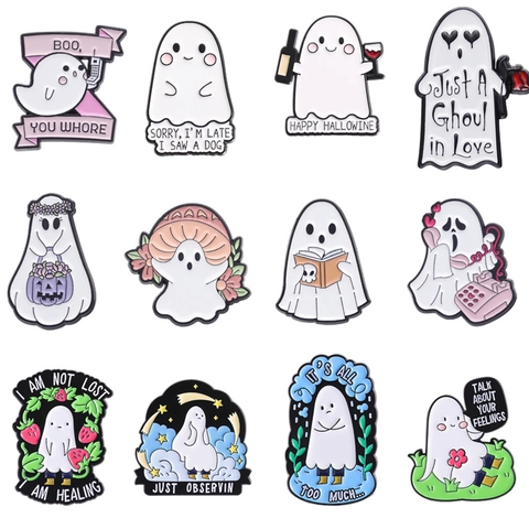 Pines de Esmalte de Fantasma de Dibujos Animados de Halloween Broches de Fantasma Blanco Divertido Insignia de Metal de Aleación de Zinc Con Cita Inspiradora para Mujeres Hombres Accesorios de Mochila
