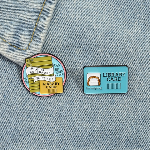 Kreatives Bibliotheksausweis Emaille Pin Set Cartoon Igel Runde Buch Brosche Zinklegierung Einbrennlack Abzeichen Für Rucksack Kleidung