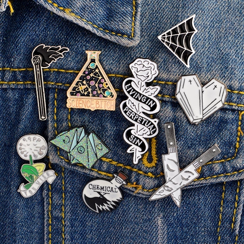 Juego de Pines de Esmalte Estilo Gótico Punk Tema Científico Vaso de Precipitados Matraz Broche de Aleación para Ropa Mochila