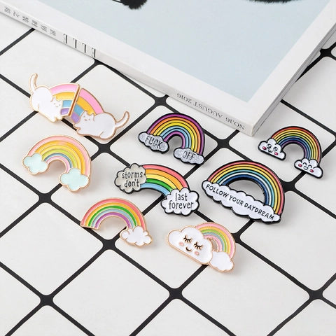 Spilla in Smalto a Forma di Arcobaleno e Nuvola in Lega Verniciata Con Citazioni in Inglese per Zaino e Abbigliamento Denim