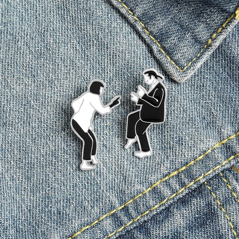 Pin de Esmalte de Personaje de Película Clásica Figura Bailando Broche de Aleación Insignia Para Ropa Bolsos Accesorios Decorativos