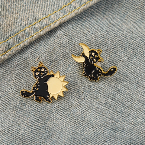 Kreative Tier Schwarze Katze Sonne Mond Emaille Brosche Pin Legierung Magische Sternenkatze Reversnadel Zubehör Für Kleidung