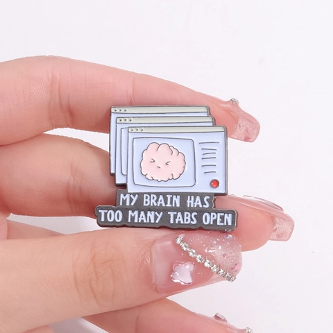 Il Mio Cervello Ha Troppe Schede Aperte Lega Smalto Pin Cartone Animato Cervello Finestra Computer Distintivo Divertente Spilla Accessorio Per Zaino Giacca