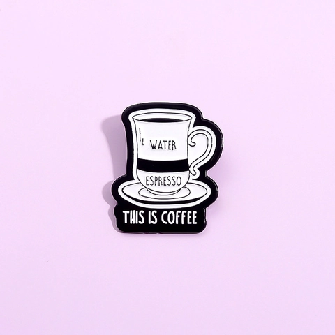 Creatieve Legering Koffiekopje Emaille Broche Pin Zwart En Wit Espresso Ontwerp Voor Rugzak Kleding Unisex Mode Sieraden