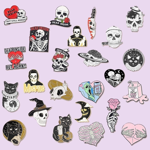 Gothisch Dunkel Emaille Pin Skelett Schwarze Katze Brosche Cartoon Herz Abzeichen Halloween Legierung Lackiert Schmuck Pin Für Kleidung Tasche