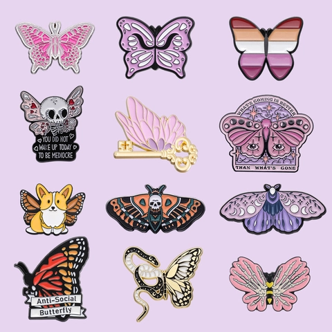 Set di Spille in Smalto in Lega di Farfalla Creativa Spilla Insetto Falena Teschio Cartone Animato per Decorazione Zaino Abbigliamento