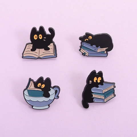 Juego Pines Esmalte Gato Negro Dibujos Animados Gato Leyendo Libros Broche Aleación Insignia Creativa Animales Joyas Regalo