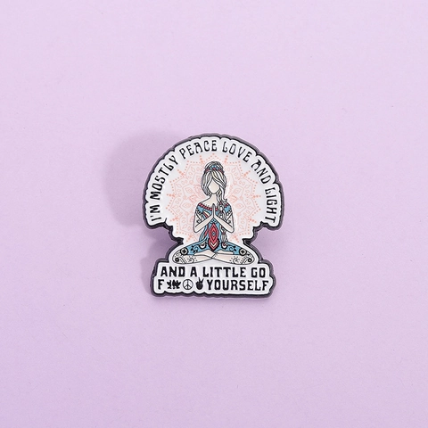 Divertido Broche de Esmalte Mandala Chica de Yoga Aleación Personalizado Cita en Inglés Humorística Insignia Pintada Dibujos Animados Joyería
