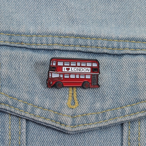 Creativa Spilla in Smalto Autobus Rosso di Londra a due Piani I Love London Distintivo in Lega di Zinco per Vestiti Zaino Unisex Souvenir