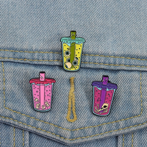 Spooky Drink Enamel Pins Alloy Gothic Bubble Tea Cup Brooches With Eyeballs Teeth Bone For Halloween Party Creative Cartoon Badge Jewelry