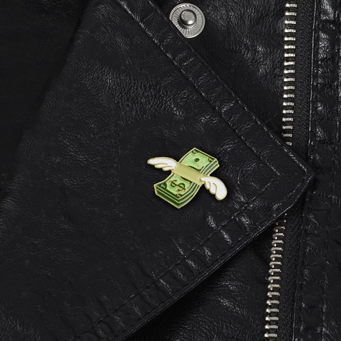 Creative Flying Dollar Green Bill Enamel Brooch Personalized Wings Money Sign Alloy Pin Trendy Accessory Fashion Jewelry