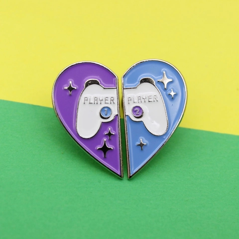Heart Gaming Controller Player One Two Puzzle Brooch Alloy Enamel Pin Badge For Couples Friends Daily Accessory Jewelry