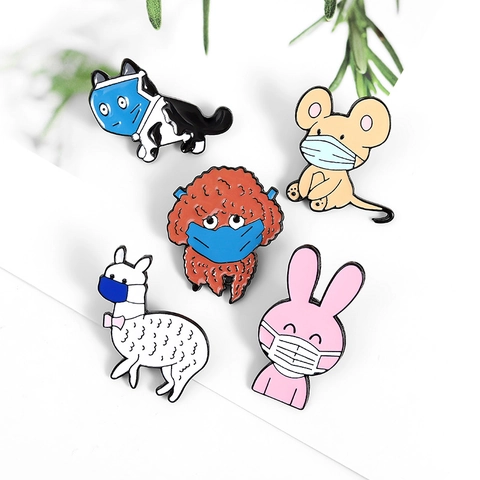 Cartoon Tier Emaille Brosche Pins Süße Maskierte Alpaka Hund Maus Katze Legierung Getropftes Öl Anstecknadel Für Rucksack