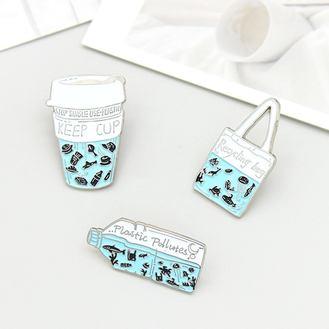Creative Environmental Protection Ocean Theme Alloy Enamel Brooch Plastic Bottle Recycling Bag Badge Fashion Pin Jewelry