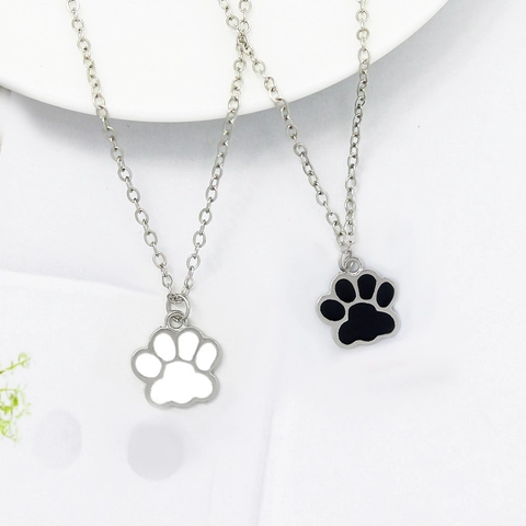 Alloy Cute Animal Paw Pendant Necklace Enamel Black White Cat Dog Paw Print Minimalist Silver Color Chain Fashion Jewelry Gift