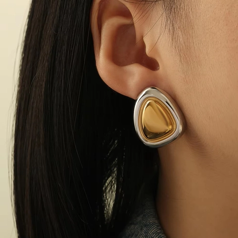 Boucles D'oreilles Clous Triangulaires Géométriques Acier Inoxydable Plaqué Or PVD Imperméable Hypoallergénique Bijoux Minimalistes Femmes
