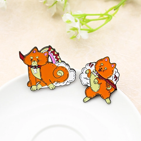 Spilla in Smalto Cartoon Shiba Inu Simpatico Cane Spilla in Lega Distintivo Stile Giapponese Animale Spilla da Bavero per Zaini Borse Accessori Abbigliamento