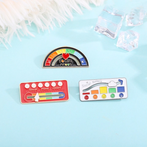 Interactive Social Mood Enamel Pin Collection Sliding Heart Social Battery Chart Brooch Zinc Alloy Trendy Jewelry Accessory