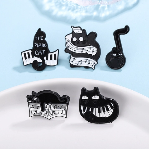 Music Black Cat Enamel Brooch Zinc Alloy Piano Key Note Lapel Pin For Music Lovers Cat Fans Unisex Jewelry Gift