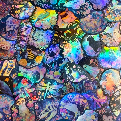 50 Blatt Kreative Laser Biologie Graffiti Aufkleber Wasserdichte Holographische PVC Decals Für Laptop Koffer Gitarre DIY Dekor