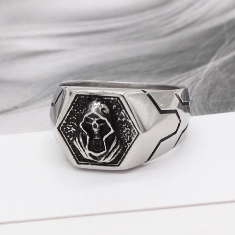 Anello Sigillo in Acciaio al Titanio Teschio Grim Reaper per Uomo Vintage Esagono Distressed Wizard Fashion Gioielli