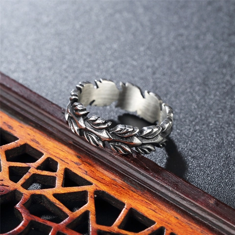 Vintage Stainless Steel Feather Laurel Leaf Band Ring Retro Punk Gothic Wheat Pattern Jewelry For Men Gift Accessories