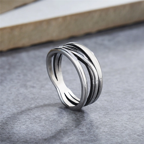 Anello Vintage in Acciaio al Titanio Avvolgente Multistrato da Donna Retrò Fascia Traforata Gioielli Design a Linee Incrociate
