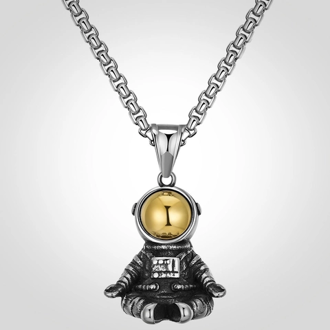 Solo Pendente Astronauta in Acciaio Inossidabile Maschera Dorata Retrò Collana Spaceman per Uomo Donna Hip Hop Streetwear