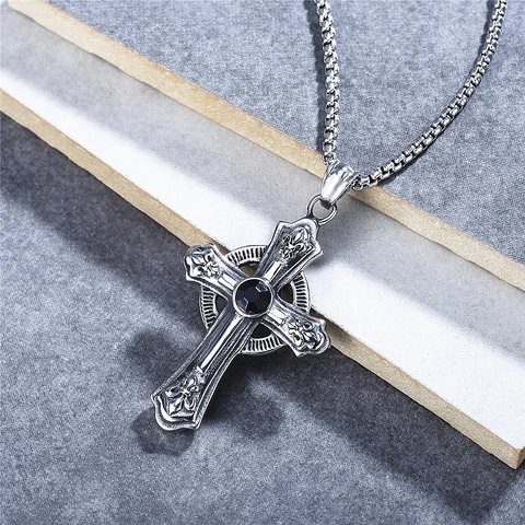 Vintage Gothic Celtic Cross Pendant Titanium Steel Necklace For Men With Black Rhinestone Retro Silver Jewelry Gift