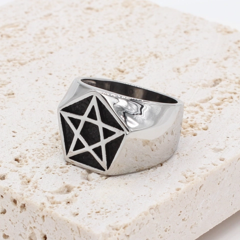 Vintage Punk Men's Stainless Steel Pentagram Signet Ring Polished Retro Gothic Star Ring For Men Cool Fashion Jewelry
