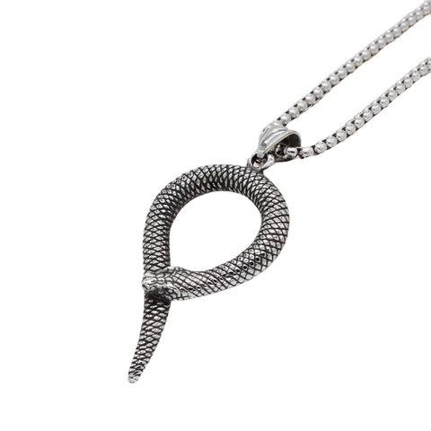 Vintage Stainless Steel Snake Pendant Personalized Ouroboros Necklace Pendant For Men Women Gothic Punk Jewelry Antique Silver