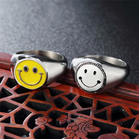 Anello Faccina Sorridente in Acciaio Inossidabile Hip Hop per Uomo Donna Vintage Smalto Giallo Argento Lucido Gioielli