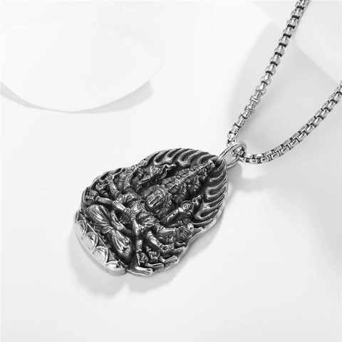 Ciondolo in Acciaio Inossidabile Vintage Guanyin dalle Mille Mani per Uomo Donna Argento Retro Rilievo Buddha Gioielli Religiosi Solo Ciondolo