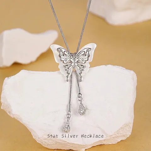 Collana con Pendente a Farfalla in Argento Sterling 925 Conchiglia Bianca Lunga Catena Maglione Elegante Donna Gioielli