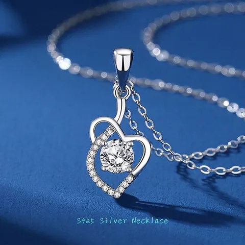 Elegante Collana con Ciondolo a Cuore in Argento Sterling 925 con Pietra Moissanite Zirconia Catena Clavicola Gioielli Donna