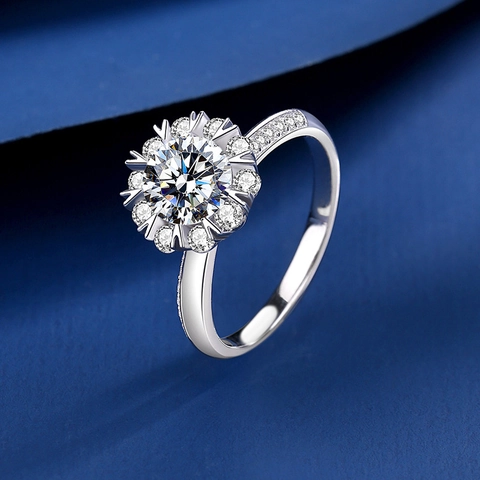 Eleganter 925 Sterling Silber Moissanit Ring Rundschliff Schneeflocke Halo Verlobungsring Für Damen Schmuck