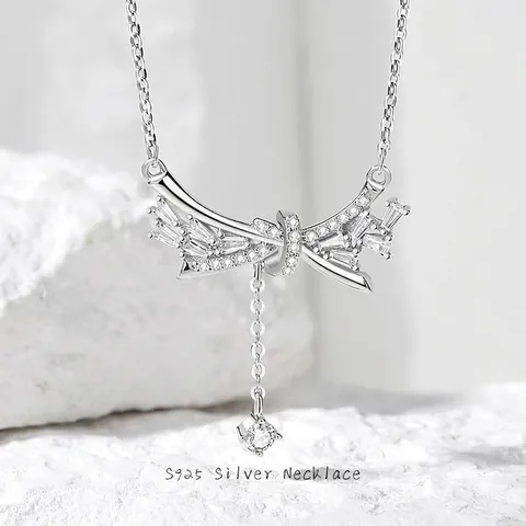 Collana con Nappa a Fiocco in Argento Sterling 925 Elegante Ciondolo con Intarsio di Zirconia Catena per Donna Regalo Gioielli Romantici