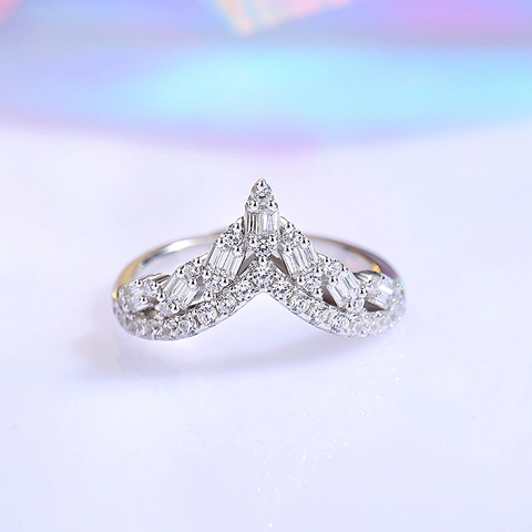 S925 Sterlingsilber Krone V-Form Ring Für Damen Luxus Strass Eingelegt Geometrischer Fingerring Einfacher Modeschmuck