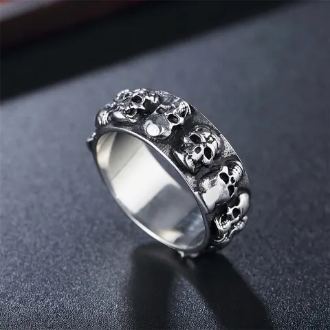 Bague Tête de Mort Gothique Acier Inoxydable Bosselé Homme Punk Band Vintage Usé Biker Bijoux Rétro Individualité Bague