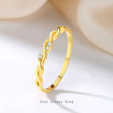 Anello in Argento Sterling 925 Placcato Oro Design a Treccia Minimalista Anello Impilabile da Donna con Zirconia Gioielli
