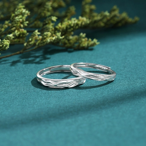 Anillos Abiertos Minimalistas de Plata de Ley 925 con Textura de Ondas Ajustables Conjunto de Anillos para Pareja Regalo de San Valentín