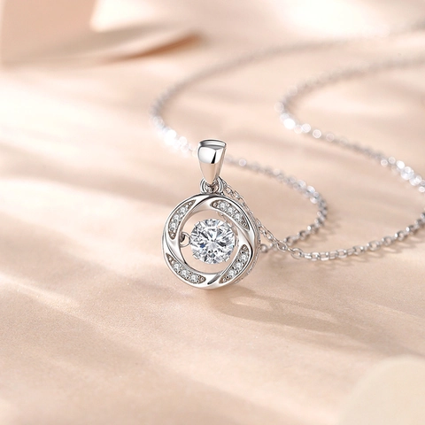 925 Sterling Silver Dancing Heart Pendant Necklace Moissanite Zirconia Circle Inlaid Rose Gold Silver Plated Jewelry Gift For Women
