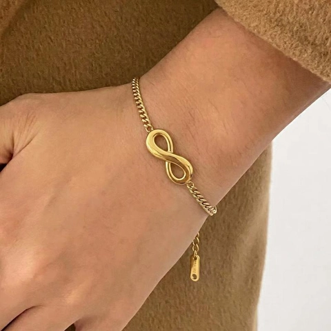 Unendlichkeitssymbol Armband 304 Edelstahl 18K Vergoldet Minimalistisch Wasserdicht Hypoallergen Panzerkette Verstellbar
