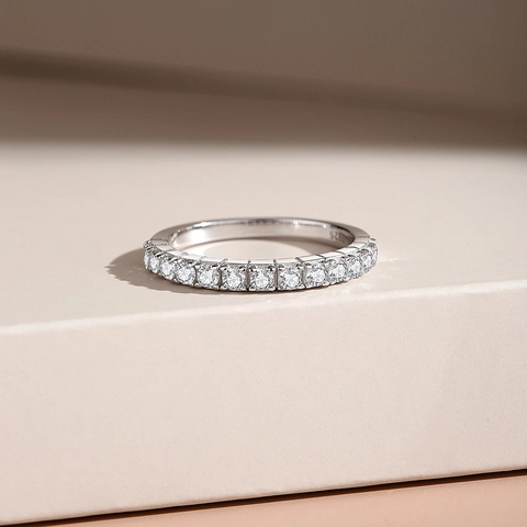 925 Sterling Silver Pave Set Half Eternity Ring For Women Stackable Band With Zirconia Moissanite Elegant Wedding Jewelry Gift