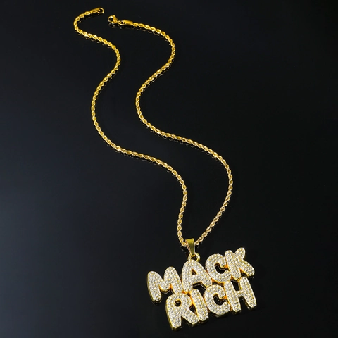 Mack Rich Letter Hanger Halsketting Hip Hop Iced Out Strass Legering Titaniumstaal Touwketting Mode Sieraden Voor Dames Heren