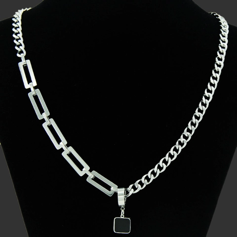 Stainless Steel Black Square Pendant Necklace For Women Men Minimalist Asymmetric Curb Paperclip Stitching Chain Necklace Jewelry