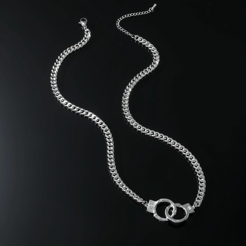 Hip Hop Handcuff Pendant Necklace Alloy Rhinestone Curb Chain Personalized Street Fashion Jewelry For Men Silver Color